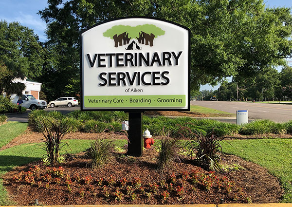Carousel Slide 9: Veterinary Services Sign